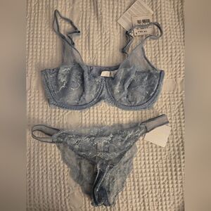 Elegant Blue Lace Lingerie Set